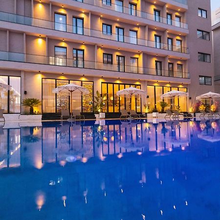 Tris3 Hotel Radhime Exterior photo